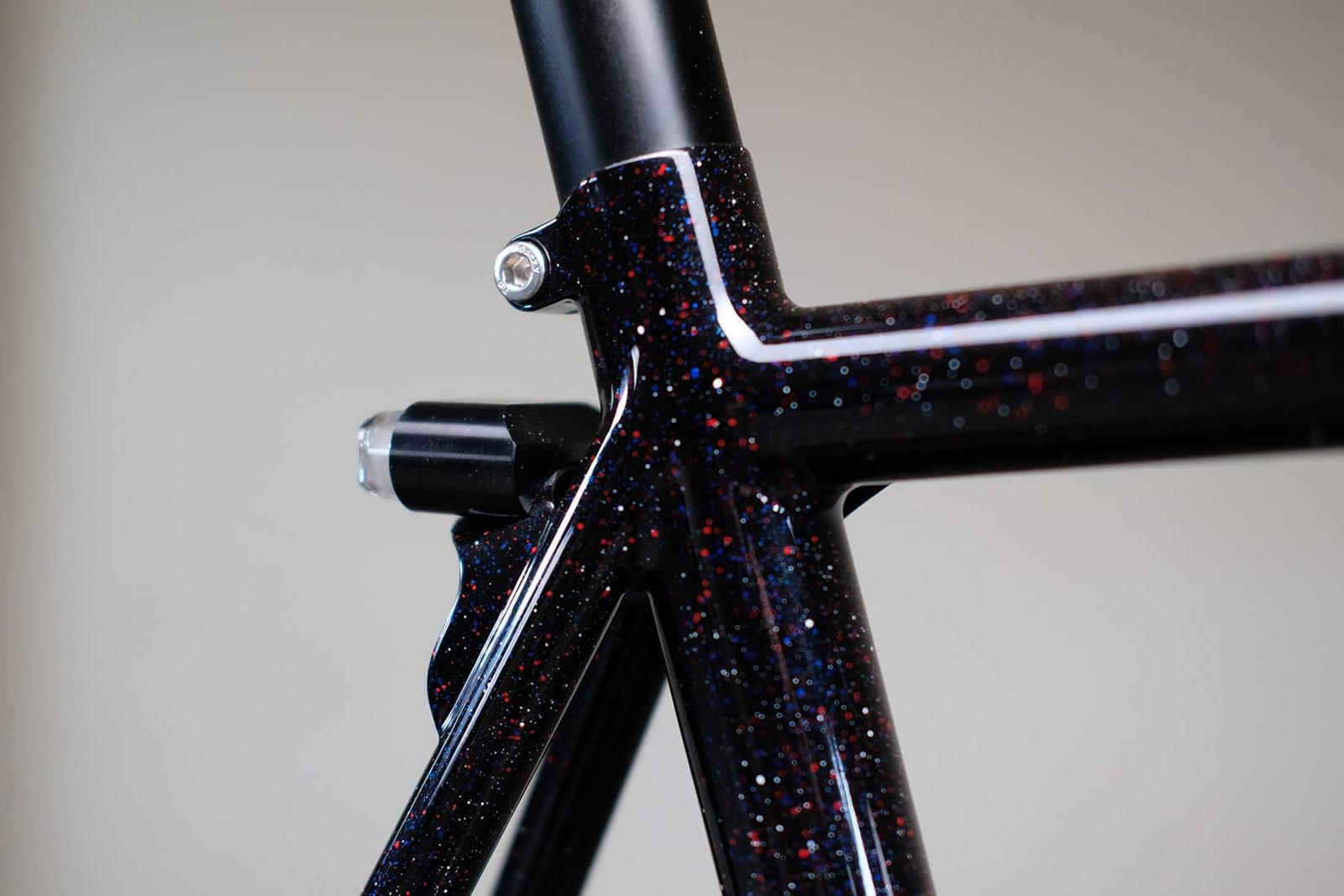 feu-aloueta-sur-mesure-detail-velo