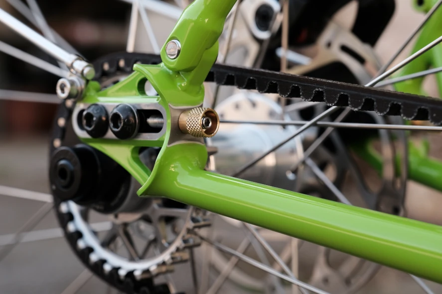 velo-courroie-acier-savoie